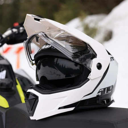 Delta R4 Ignite Helmet