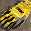 Low 5 Gloves