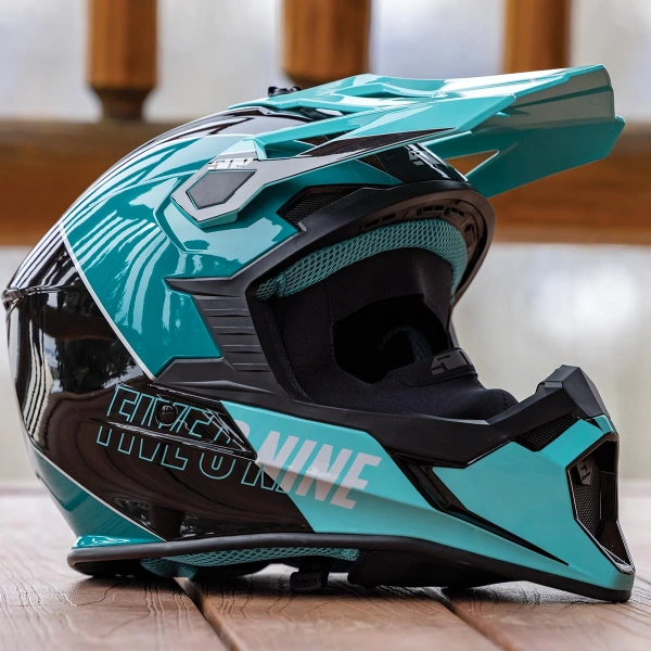 Tactical 2.0 Helmet with Fidlock