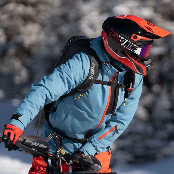 Altitude 2.0 Helmet
