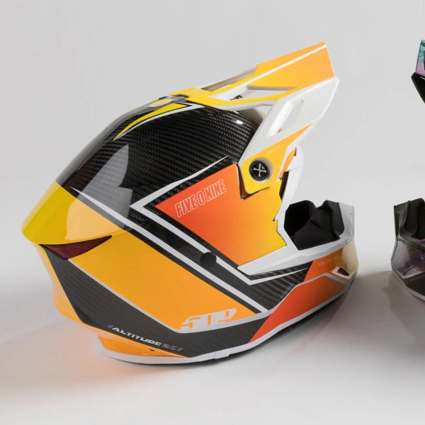 Altitude 2.0 Carbon Fiber Helmet