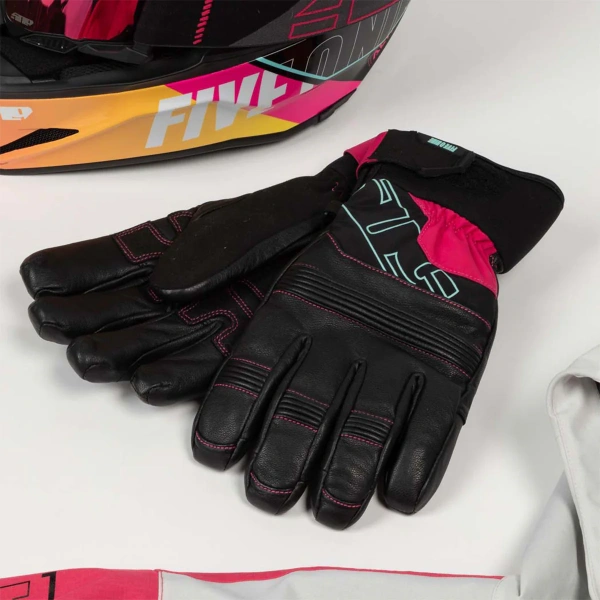 Free Range Gloves