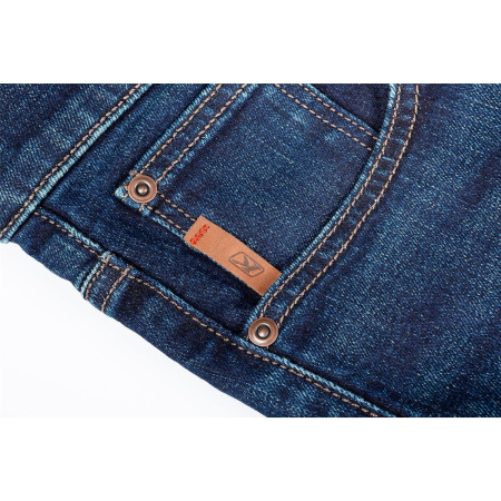 Unlimited Straight Stretch Jean