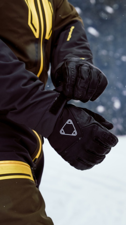 Capto Undercuff V3